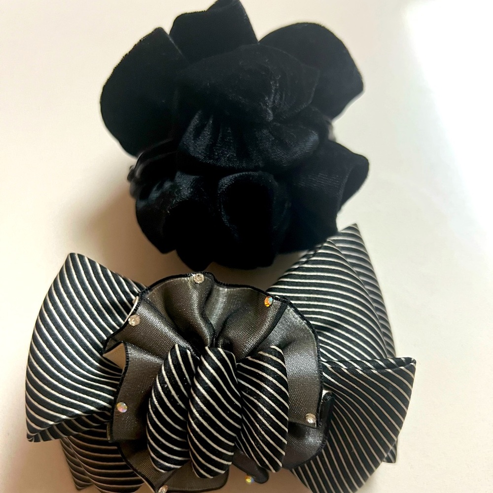 Hair clips